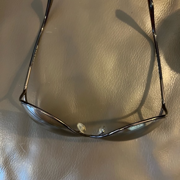 Tom Ford sunglasses worn only a few times and in like new condition. - Picture 9 of 15